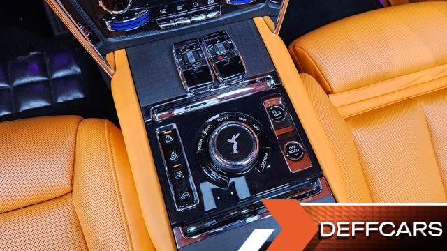 Rolls-Royce CULLINAN 6.7 V12 купить на сайте DeffCars