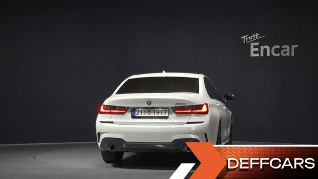 BMW 3-SERIES 320i M Sport купить на сайте DeffCars