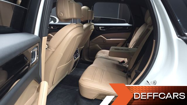 Porsche CAYENNE 3.0 купить на сайте DeffCars