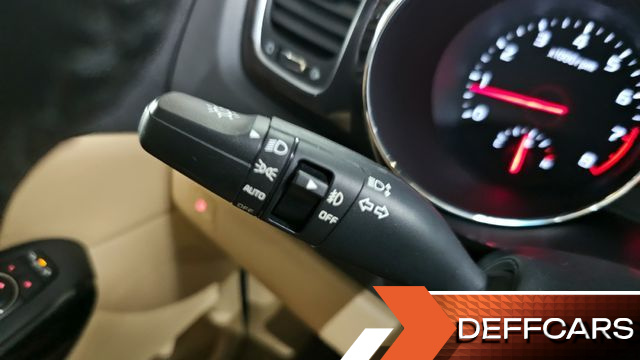 Kia CARNIVAL Gasoline 7-Seater Limousine VIP купить на сайте DeffCars