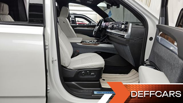 Cadillac ESCALADE 6.2 ESV ESV Sports Platinum купить на сайте DeffCars