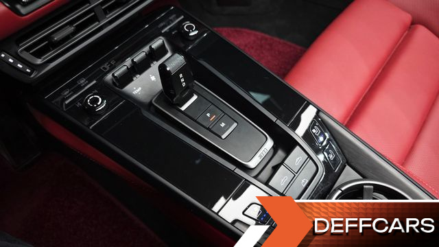 Porsche 911 Carrera 4 GTS Cabriolet купить на сайте DeffCars
