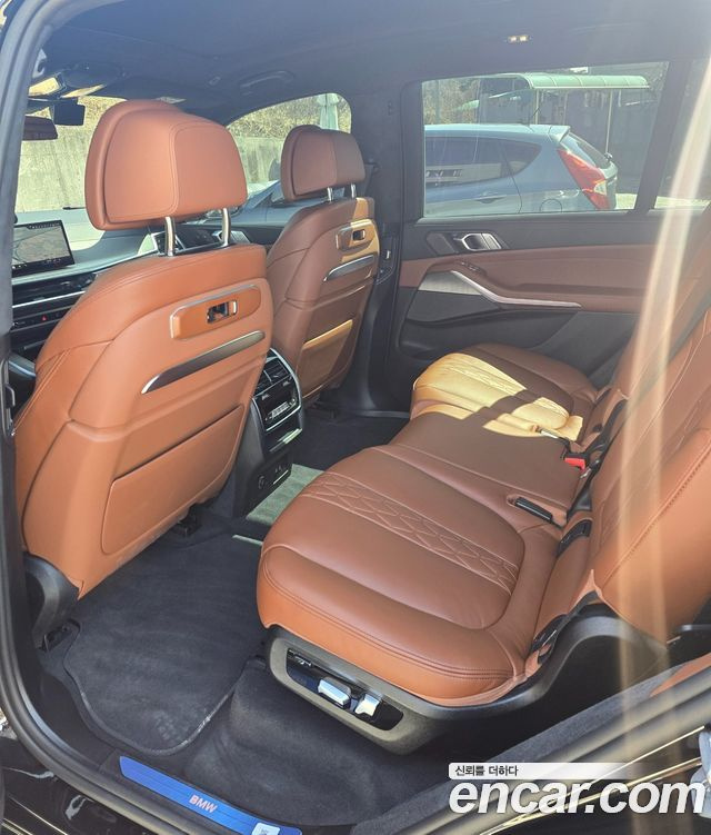 BMW X7 xDrive 40d Design Pure Excellence 7-Seater купить на сайте DeffCars