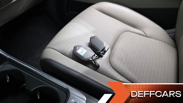 Kia CARNIVAL Diesel 9-Seater Signature купить на сайте DeffCars