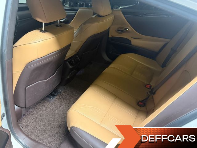Lexus ES Luxury Plus купить на сайте DeffCars