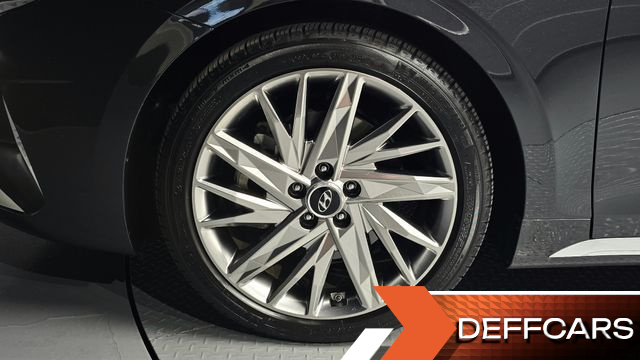Hyundai GRANDEUR 3.3 Calligraphy купить на сайте DeffCars