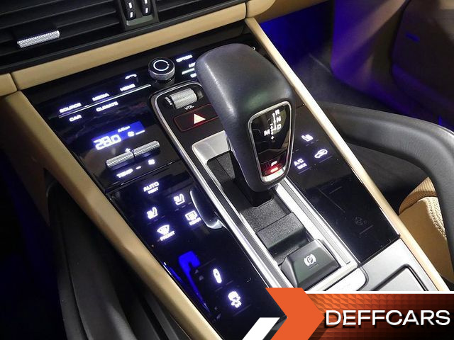 Porsche CAYENNE 3.0 купить на сайте DeffCars