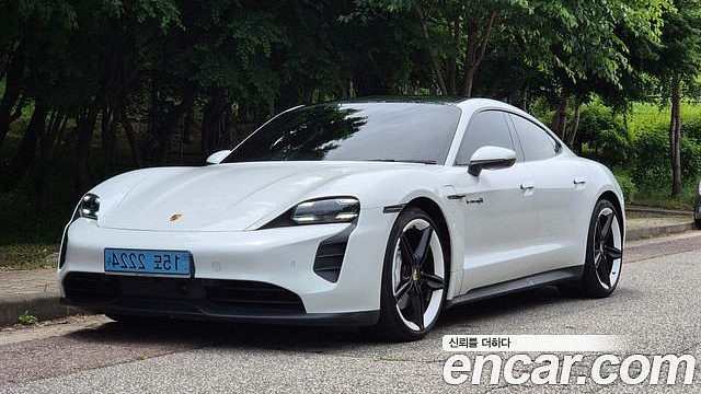 Porsche TAYCAN 4S купить на сайте DeffCars