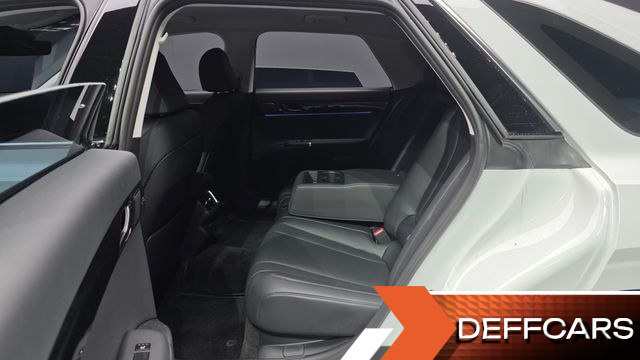 Hyundai GRANDEUR 2,5 Gasoline 2WD Exclusive купить на сайте DeffCars