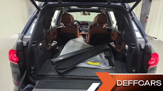 BMW X7 xDrive 40i M Sport 6STR купить на сайте DeffCars