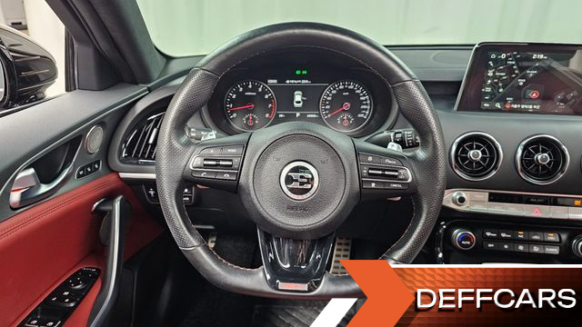 Kia STINGER 3.3 Turbo AWD GT купить на сайте DeffCars