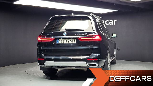 BMW X7 xDrive 30d Design Pure Excellent 6-Seater купить на сайте DeffCars