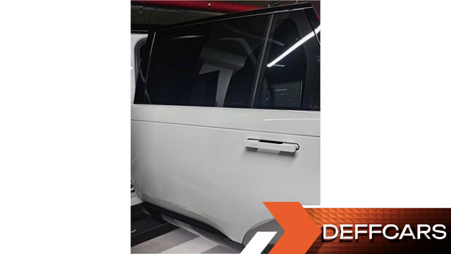Land Rover RANGE ROVER P530 Autobiography Long Wheel Base купить на сайте DeffCars