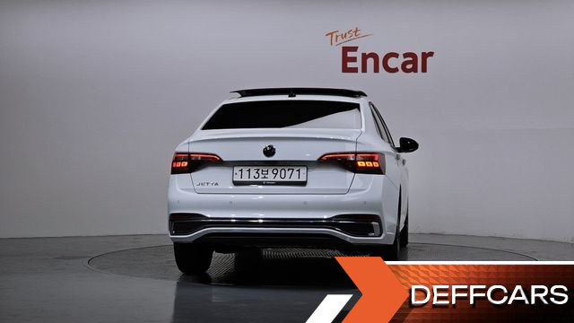Volkswagen JETTA 1.5 TSI Prestige купить на сайте DeffCars