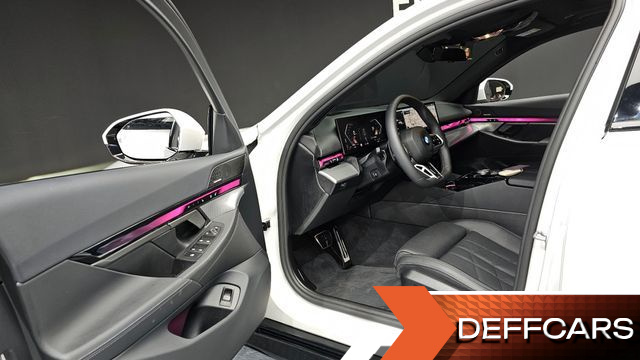 BMW 5-SERIES 520i M Sport купить на сайте DeffCars