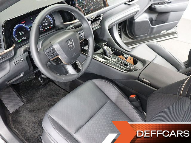 Toyota CROWN 2.5 4WD Hybrid купить на сайте DeffCars