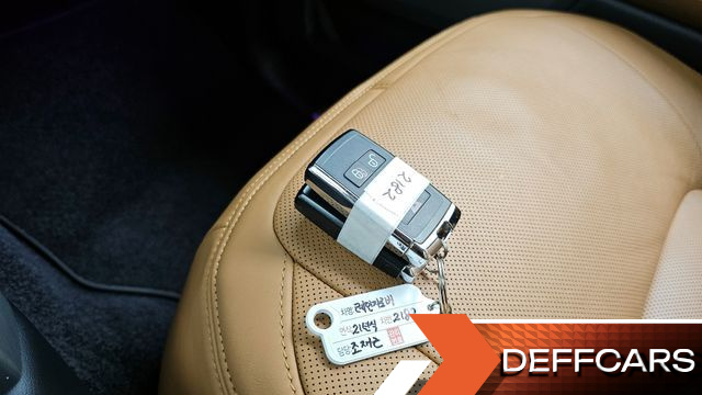 Land Rover RANGE ROVER D350 Vogue SE Disel купить на сайте DeffCars