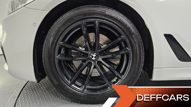 BMW 5-SERIES 520d M Sport package купить на сайте DeffCars
