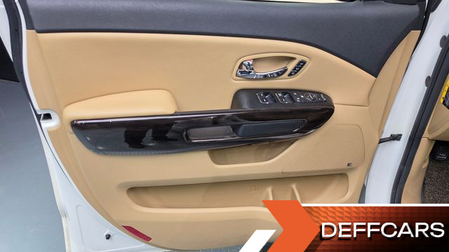 Kia CARNIVAL 7-seater Limousine VIP купить на сайте DeffCars