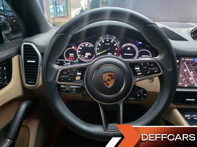 Porsche CAYENNE 3.0 E-HYBRID PLATINUM EDITION купить на сайте DeffCars