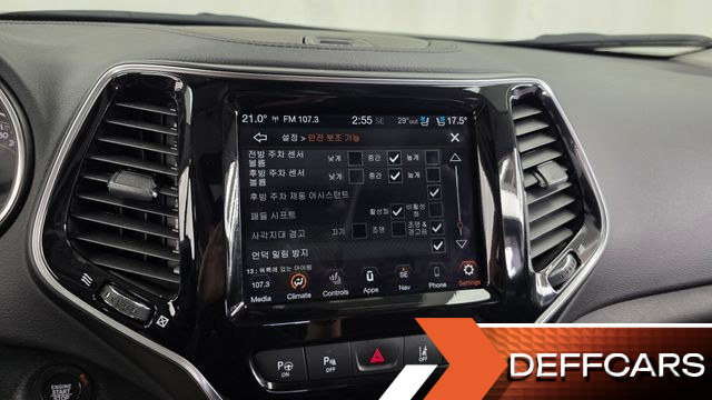 Jeep CHEROKEE 3.2 Overland AWD купить на сайте DeffCars