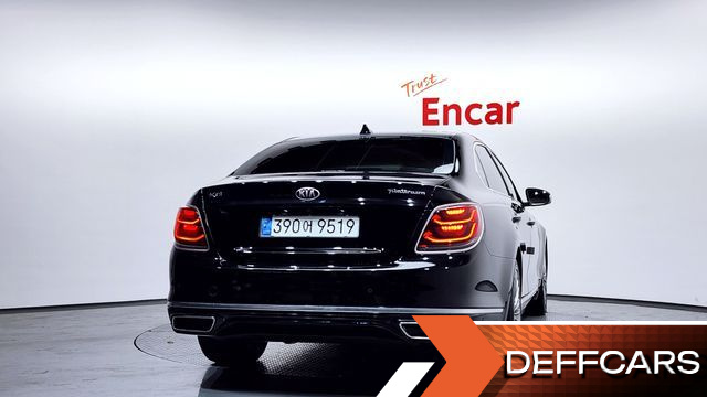 Kia K9 3.8 GDI AWD PlatinumⅡ купить на сайте DeffCars