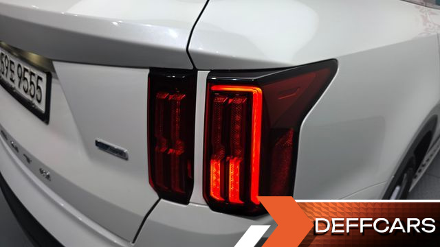 Kia SORENTO HEV 1.6 4WD Signature купить на сайте DeffCars