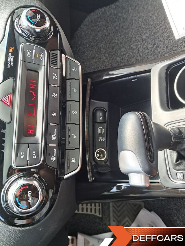Kia SORENTO Gasoline 2.0 Turbo 2WD Master Special купить на сайте DeffCars