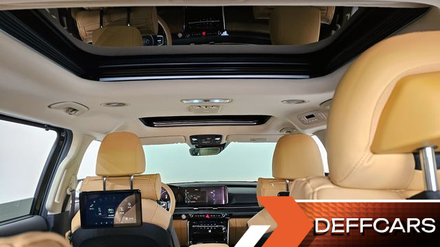 Kia CARNIVAL Gasoline 7-Seater Signature купить на сайте DeffCars
