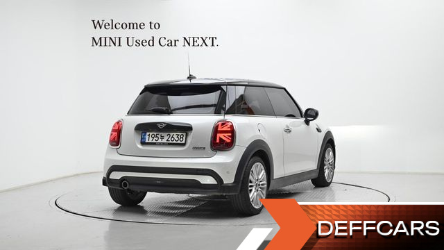 Mini COOPER Classic Plus Launch Pack Third Generation купить на сайте DeffCars