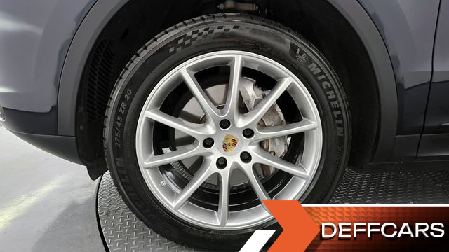 Porsche CAYENNE 3.0 купить на сайте DeffCars