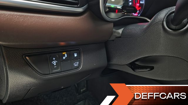 Genesis G70 2.0T Elite купить на сайте DeffCars
