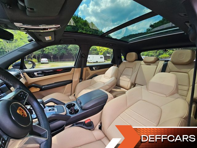 Porsche CAYENNE 3.0 купить на сайте DeffCars