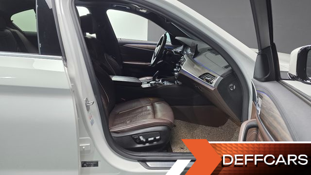 BMW 5-SERIES 530i M Sport Package Plus купить на сайте DeffCars