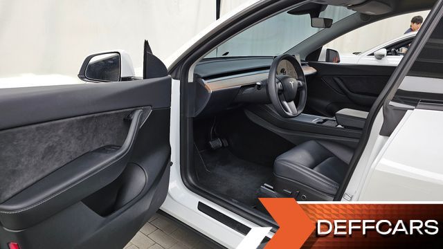 Tesla MODEL Y Long Range AWD купить на сайте DeffCars