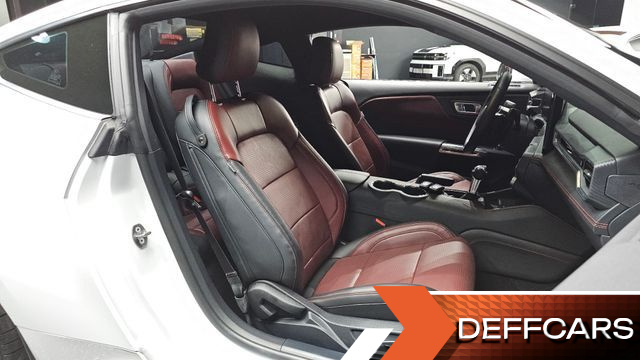 Ford MUSTANG 2.3 EcoBoost Premium Coupe купить на сайте DeffCars