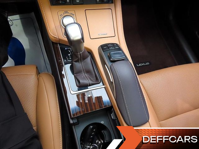 Lexus ES Supreme XV60 купить на сайте DeffCars