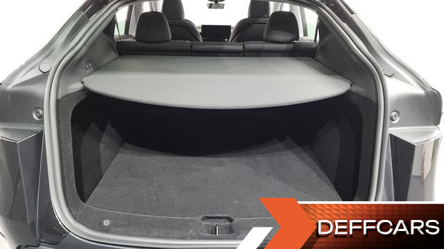 Tesla MODEL Y RWD купить на сайте DeffCars