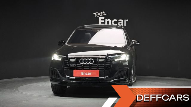 Audi Q7 55 TFSI Quattro Premium купить на сайте DeffCars