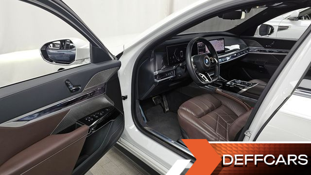 BMW 7-SERIES 740i sDrive M Sport купить на сайте DeffCars
