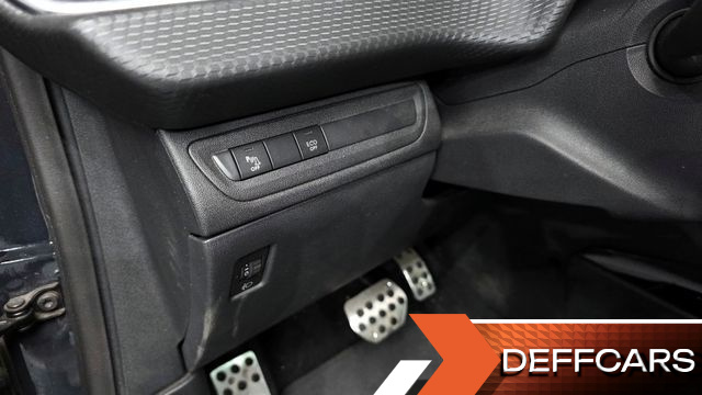 Peugeot 2008 1.5 BlueHDi Allure купить на сайте DeffCars