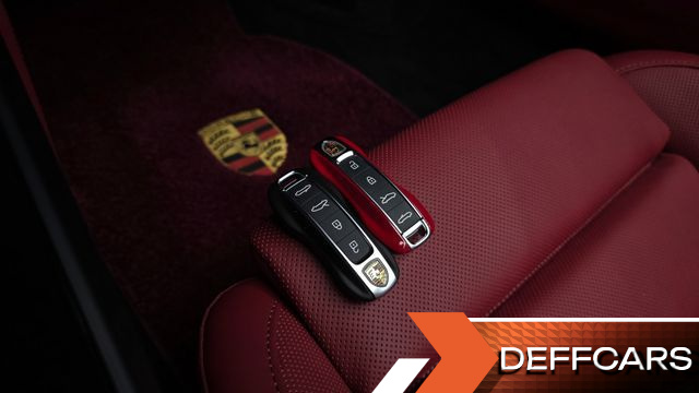 Porsche 911 Carrera 4 GTS Cabriolet купить на сайте DeffCars