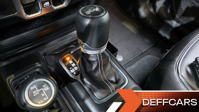 Jeep WRANGLER 2.0 Overland 4Door купить на сайте DeffCars