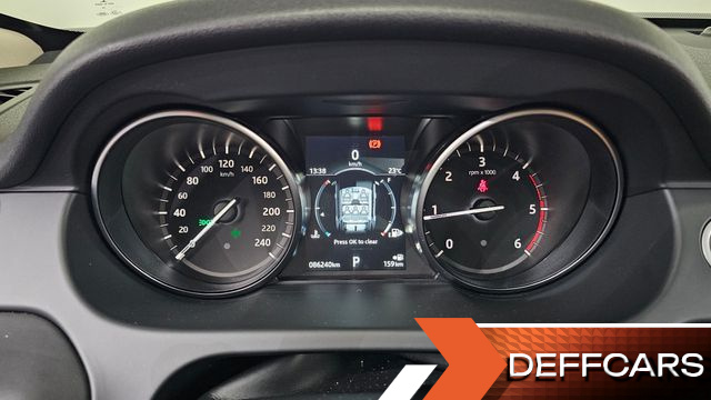 Land Rover DISCOVERY SPORT 2.0 TD4 HSE Luxury купить на сайте DeffCars