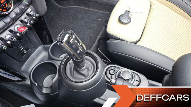 Mini COOPER CONVERTIBLE Resolute Edition 3rd Gen купить на сайте DeffCars
