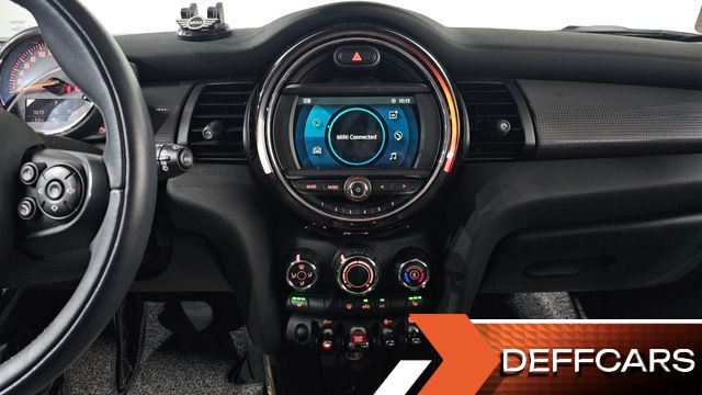 Mini COOPER 5Door Standard 3rd купить на сайте DeffCars
