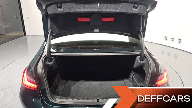 BMW 3-SERIES 320i Luxury купить на сайте DeffCars