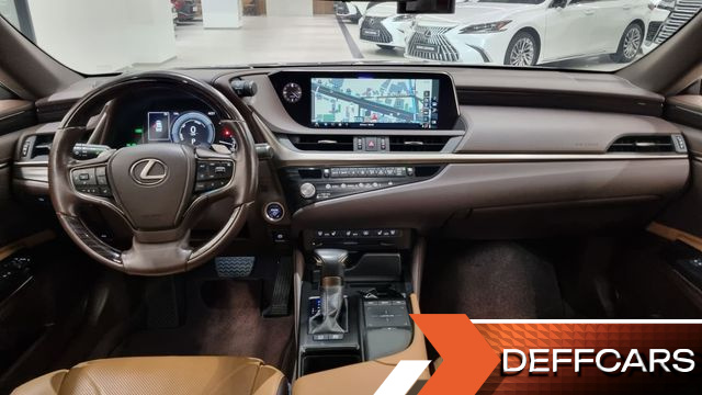 Lexus ES Luxury Plus купить на сайте DeffCars