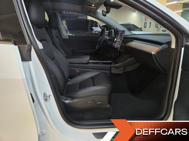 Tesla MODEL Y Long Range AWD купить на сайте DeffCars