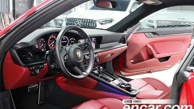 Porsche 911 Carrera 4 GTS купить на сайте DeffCars